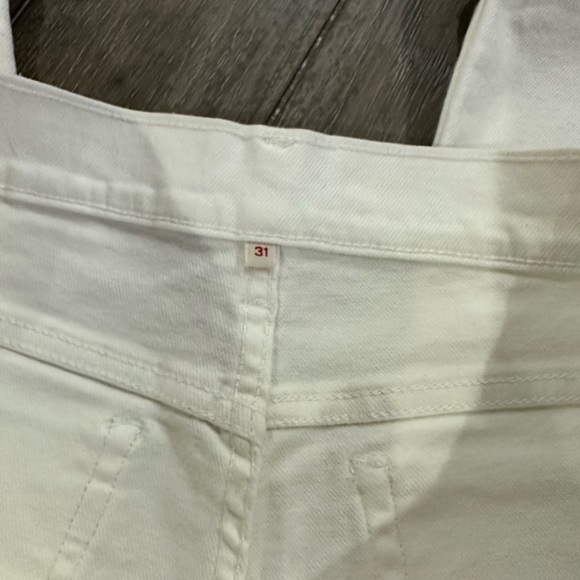 Levi’s Jeans - Picture 4 of 9